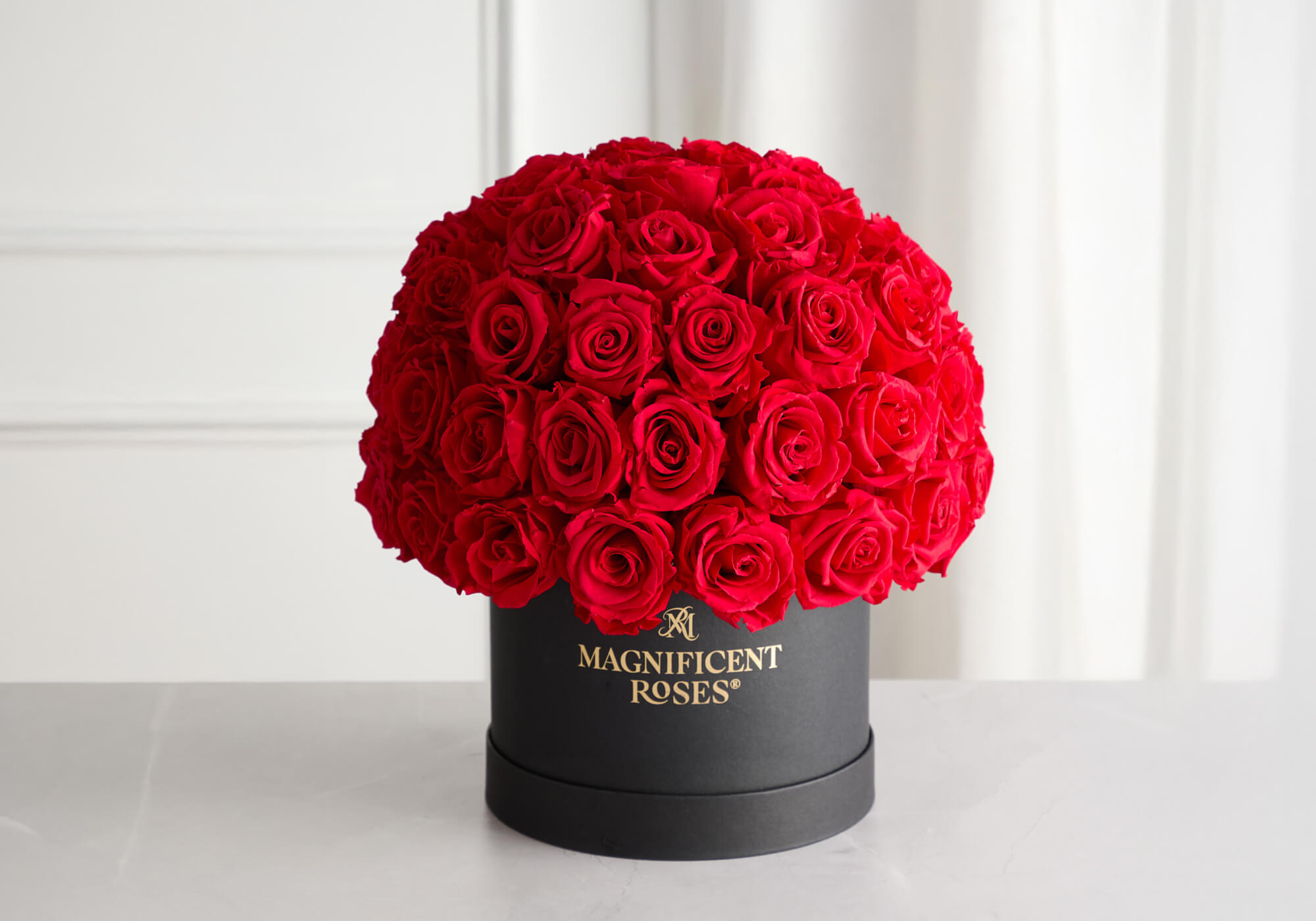 magnificent red roses what flowers do women want for valentine's day