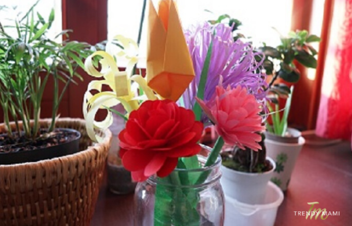 how-to-make-paper-flowers-for-mother-s-day-video-included